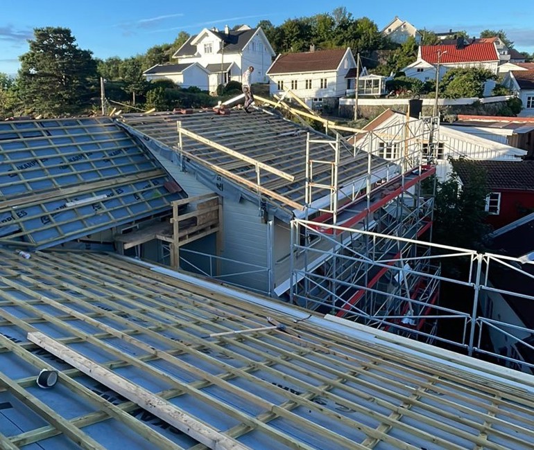 Våre dyktige håndverkere kan blant annet bistå med: